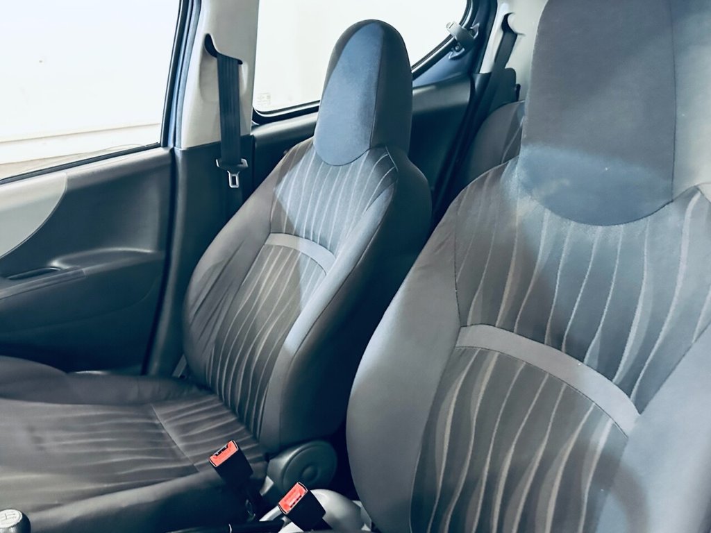 Used Nissan Pixo 2009 for sale - 77952251: Photo 13