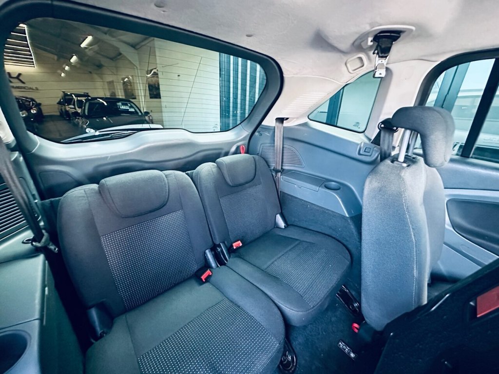 Used Ford Grand C-Max 2011 for sale - 78111131: Photo 11