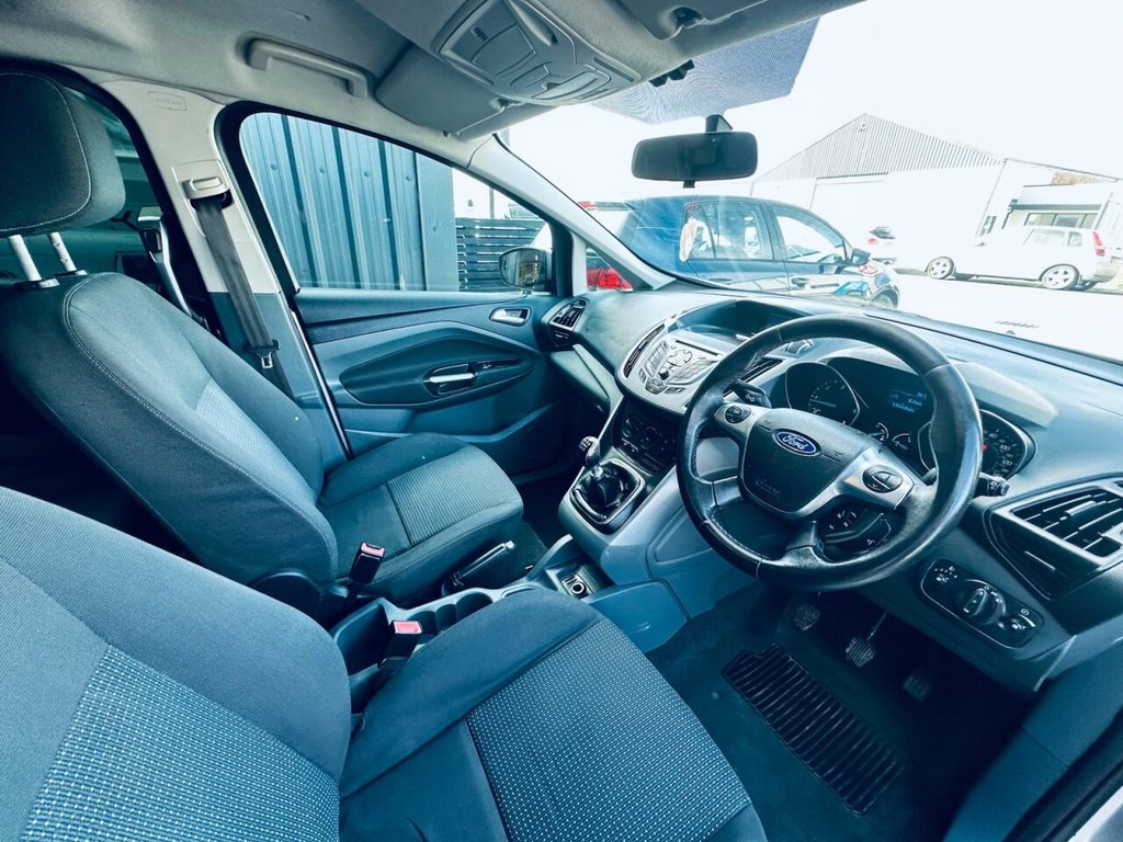 Used Ford Grand C-Max 2011 for sale - 78111131: Photo 16