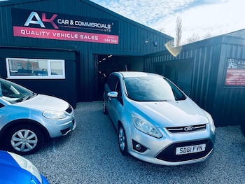 Used Ford Grand C-Max 2011 for sale - 78111131: Photo