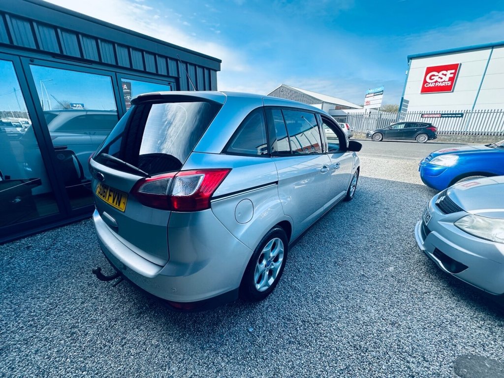 Used Ford Grand C-Max 2011 for sale - 78111131: Photo 5