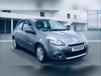 Used Renault Clio 2011 for sale - 77792240: Photo