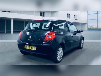 Renault Clio feature image