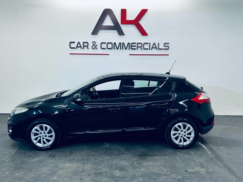 Used Renault Megane 2012 for sale - 77236310: Photo 4