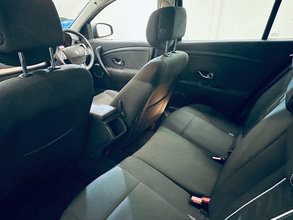 Used Renault Megane 2012 for sale - 77236310: Photo 8