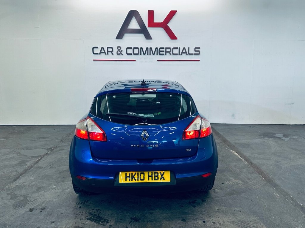 Used Renault Megane 2010 for sale - 77890837: Photo 4