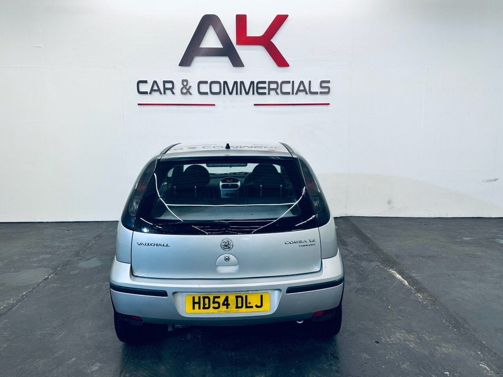 Used Vauxhall Corsa 2005 for sale - 77621386: Photo 4