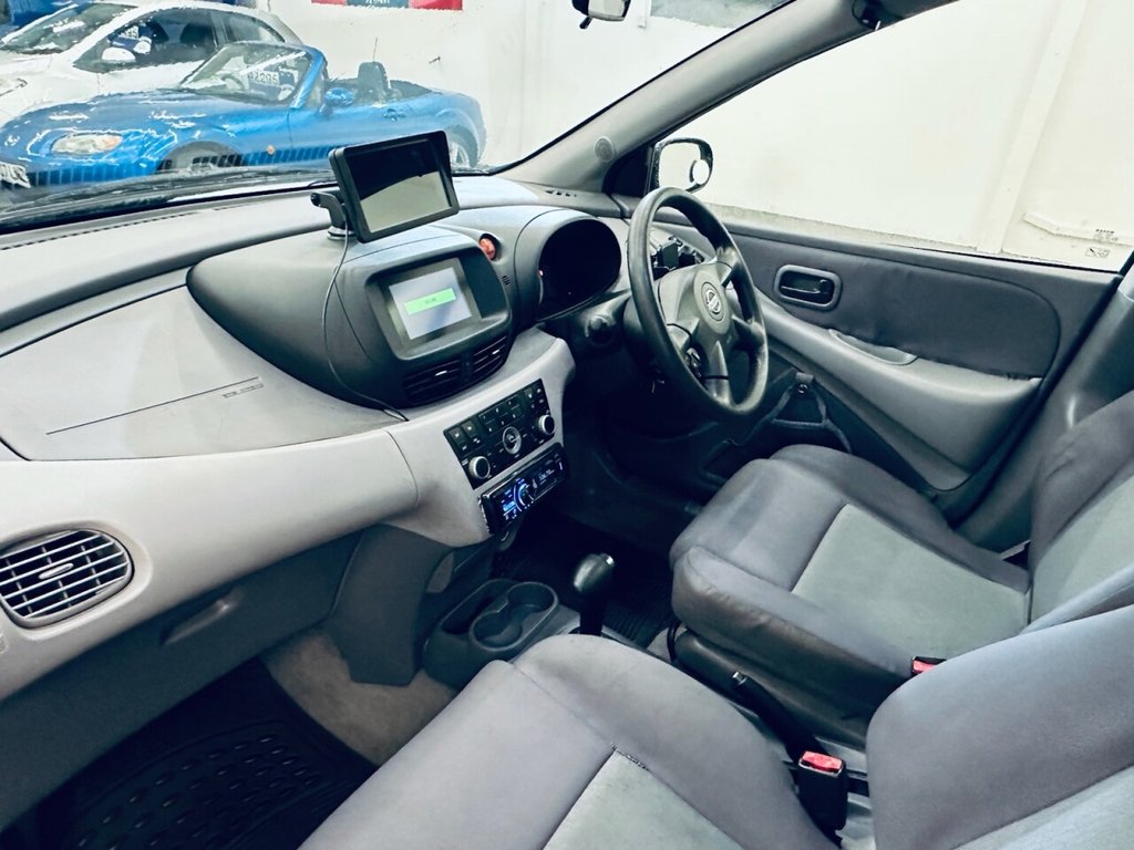 Used Nissan Almera Tino 2004 for sale - 77263084: Photo 8