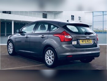 Used Ford Focus 2011 for sale - 76604875: Photo