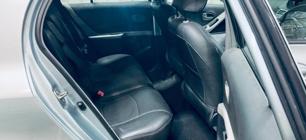 Used Toyota Yaris 2006 for sale - 76937453: Photo 7