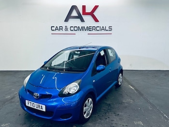 Used Toyota AYGO 2010 for sale - 76604693: Photo