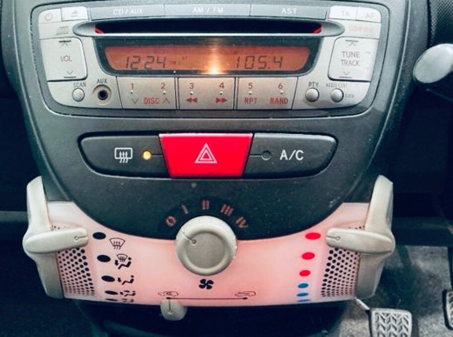 Used Citroen C1 2014 for sale - 76724929: Photo 9