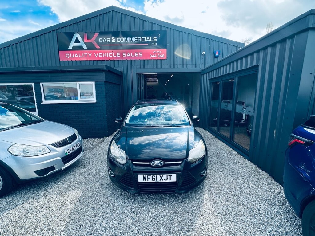 Used Ford Focus 2011 for sale - 78063490: Photo 2