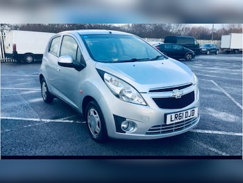 2011 (61) - 1.2i LS 5dr