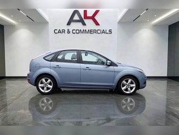 Used Ford Focus 2009 for sale - 79221367: Photo