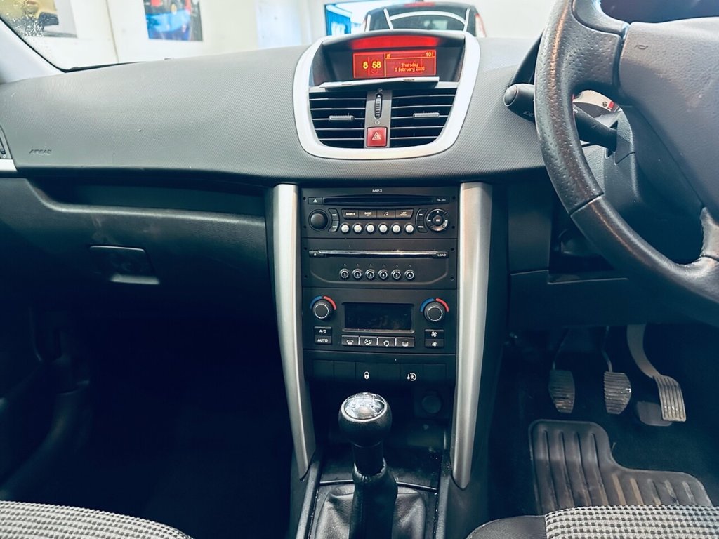 Used Peugeot 207 2009 for sale - 77680220: Photo 16