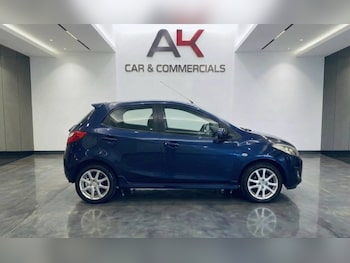 Used Mazda Mazda2 2013 for sale - 78598152: Photo