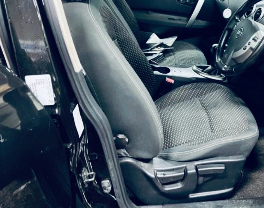 Used Nissan Qashqai 2010 for sale - 76754570: Photo 8