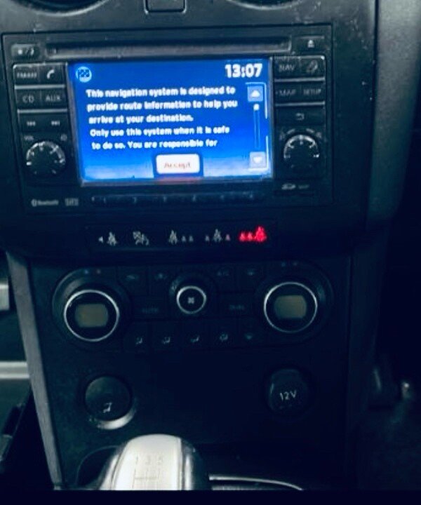 Used Nissan Qashqai 2010 for sale - 76754570: Photo 9