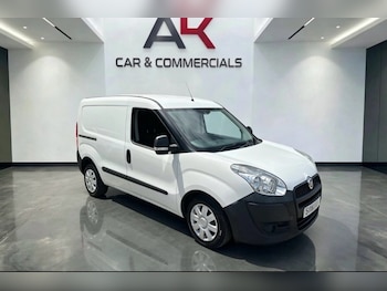 Used Fiat Doblo 2010 for sale - 79022837: Photo