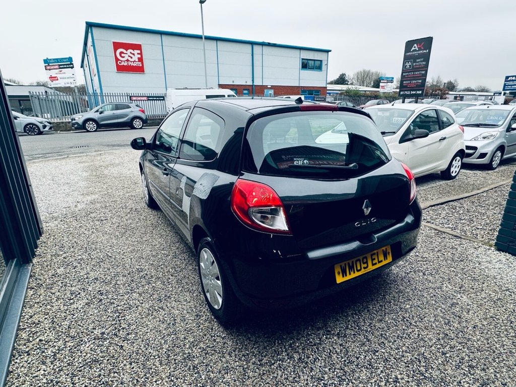 Used Renault Clio 2009 for sale - 77765461: Photo 5