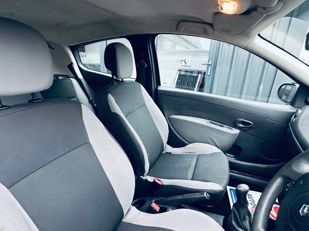 Used Renault Clio 2009 for sale - 77765461: Photo 8