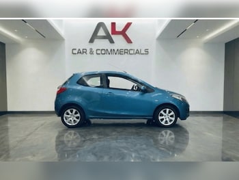 Used Mazda Mazda2 2010 for sale - 78358673: Photo