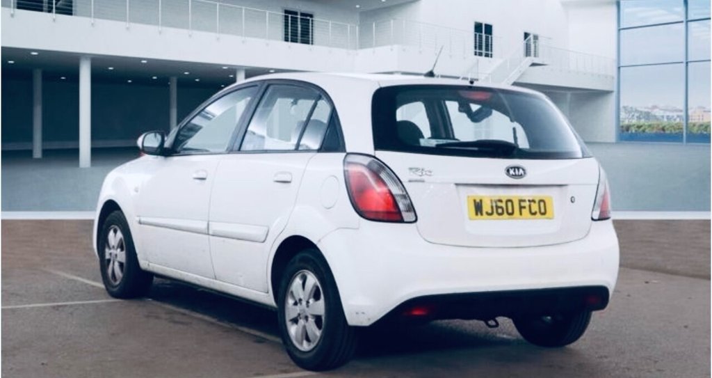 Used Kia Rio 2010 for sale - 77080440: Photo 3