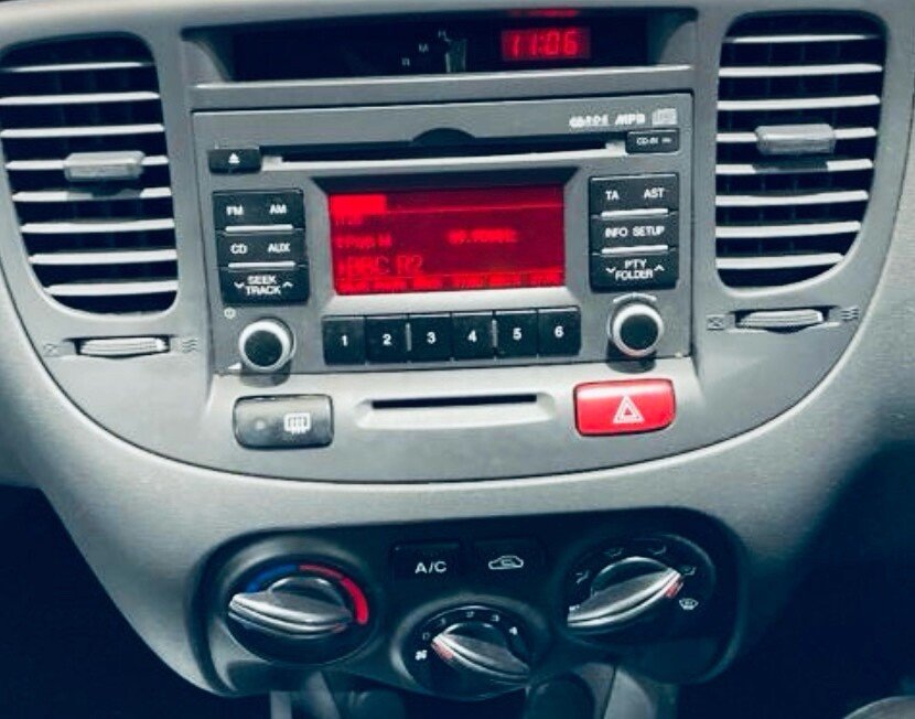 Used Kia Rio 2010 for sale - 77080440: Photo 9