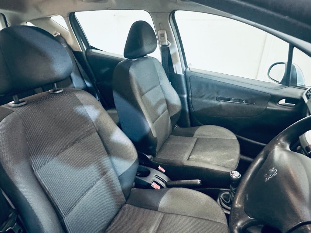 Used Peugeot 207 2011 for sale - 77139838: Photo 13