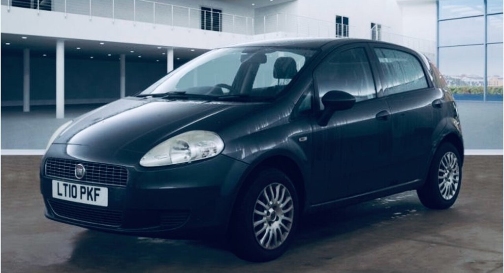 Used Fiat Grande Punto 2010 for sale - 77685289: Photo 2