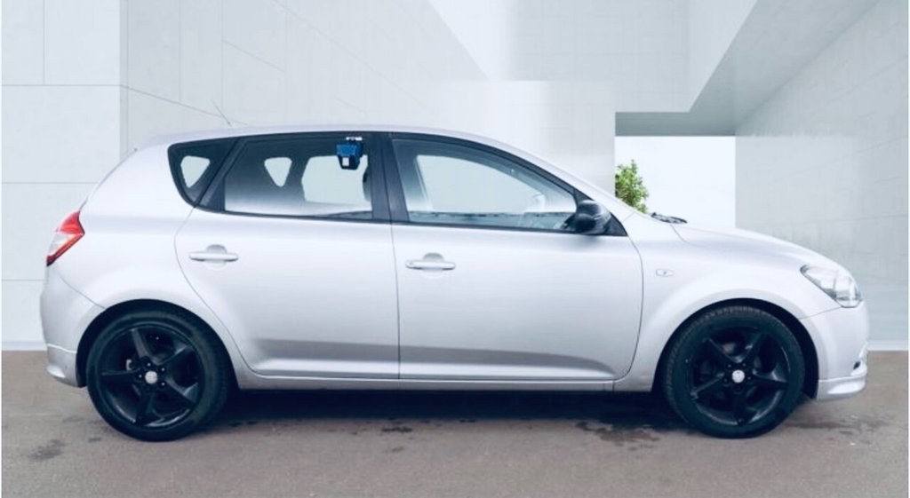 Used Kia Ceed 2012 for sale - 78063449: Photo 5