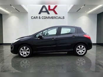 Used Peugeot 308 2011 for sale - 79442851: Photo