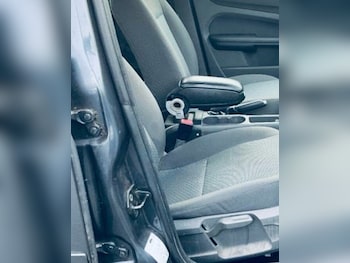 Used Ford Focus 2008 for sale - 77052643: Photo