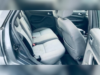 Used Ford Focus 2008 for sale - 77052643: Photo