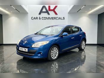 Used Renault Megane 2010 for sale - 79675341: Photo