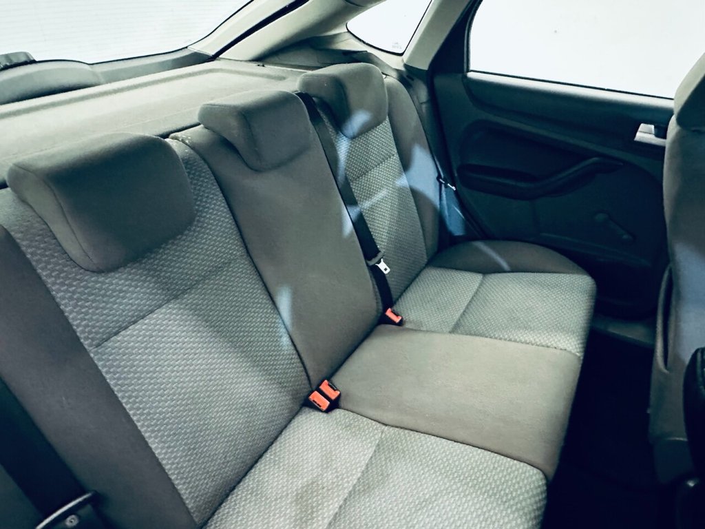 Used Ford Focus 2008 for sale - 77171643: Photo 11