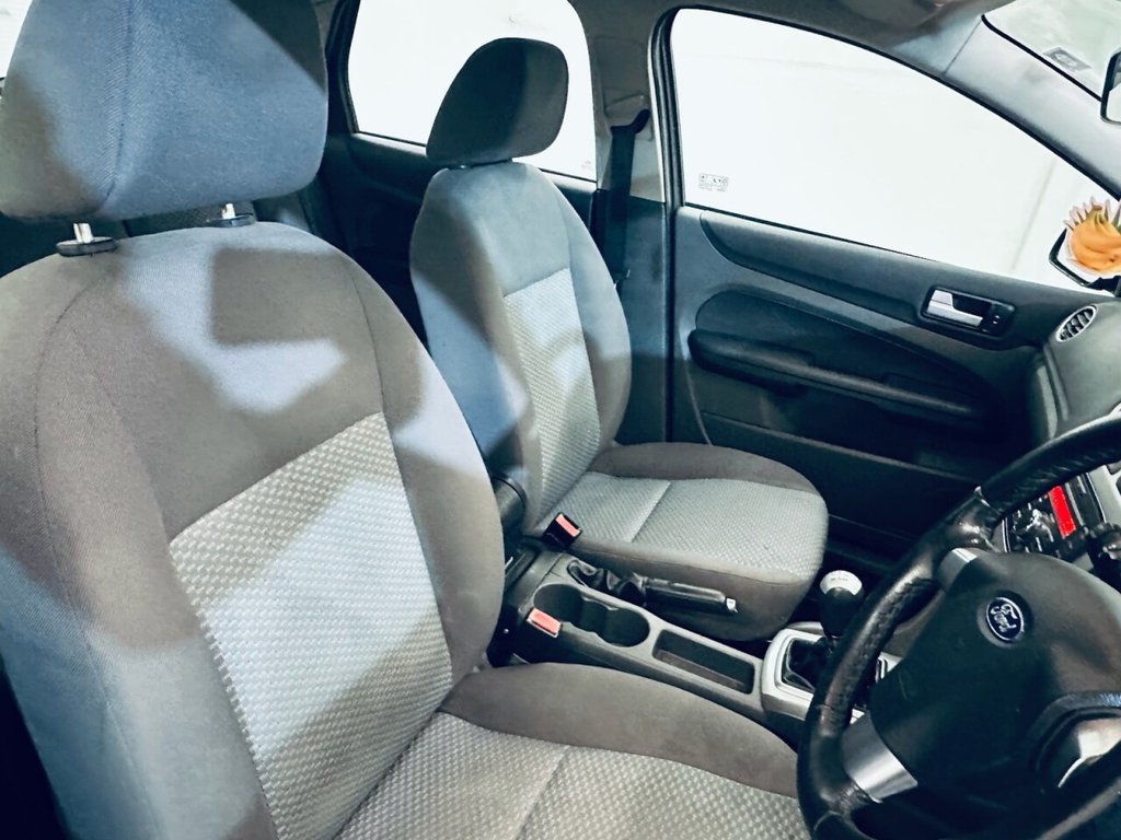 Used Ford Focus 2008 for sale - 77171643: Photo 13