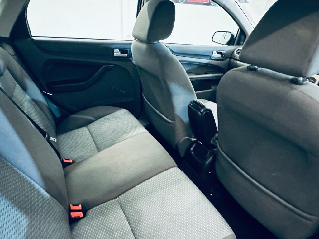 Used Ford Focus 2008 for sale - 77171643: Photo 9