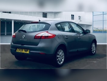 Used Renault Megane 2009 for sale - 76604905: Photo