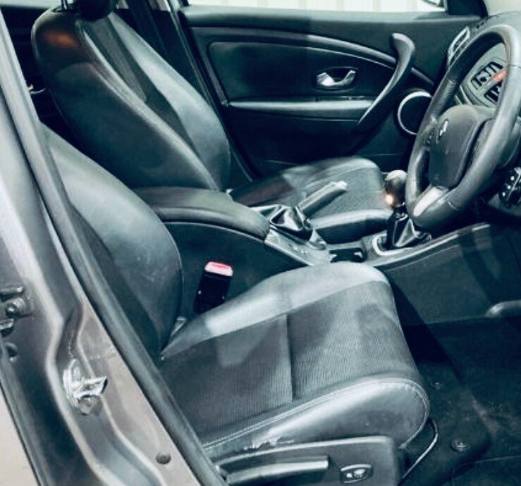 Used Renault Megane 2009 for sale - 76604905: Photo 7