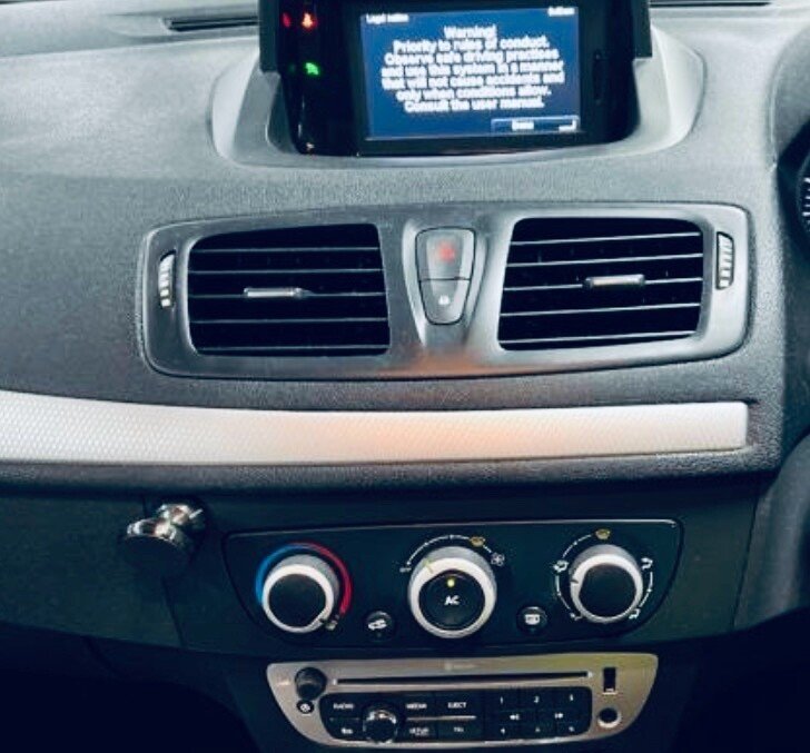 Used Renault Megane 2013 for sale - 77302716: Photo 7