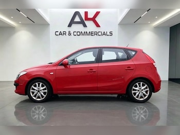 Used Hyundai i30 2010 for sale - 79186714: Photo