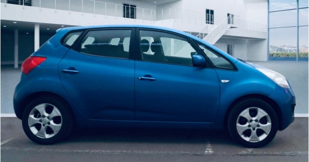 Used Kia Venga 2010 for sale - 76670619: Photo 4