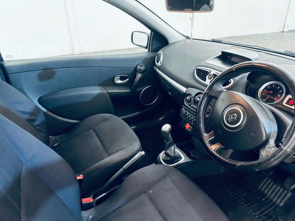 Used Renault Clio 2008 for sale - 78044011: Photo 11