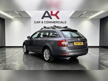 Used Skoda Octavia 2011 for sale - 78688889: Photo