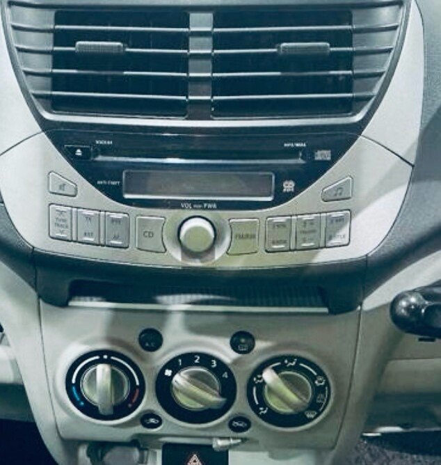 Used Nissan Pixo 2009 for sale - 77706180: Photo 6