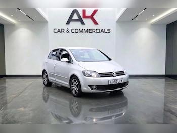 Used Volkswagen Golf Plus 2010 for sale - 79345154: Photo
