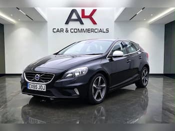 Used Volvo V40 2015 for sale - 79647927: Photo