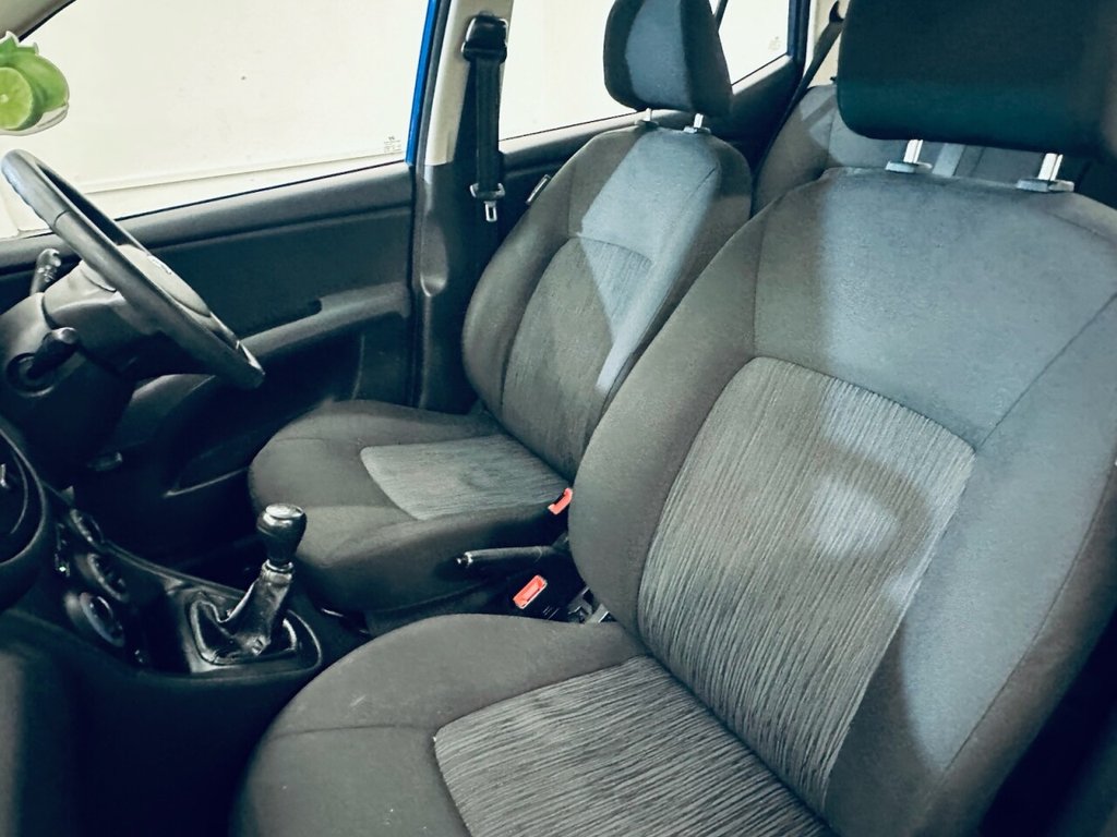 Used Hyundai i10 2012 for sale - 76855074: Photo 7